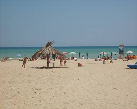 The beach at Martin Sicuro - Italie