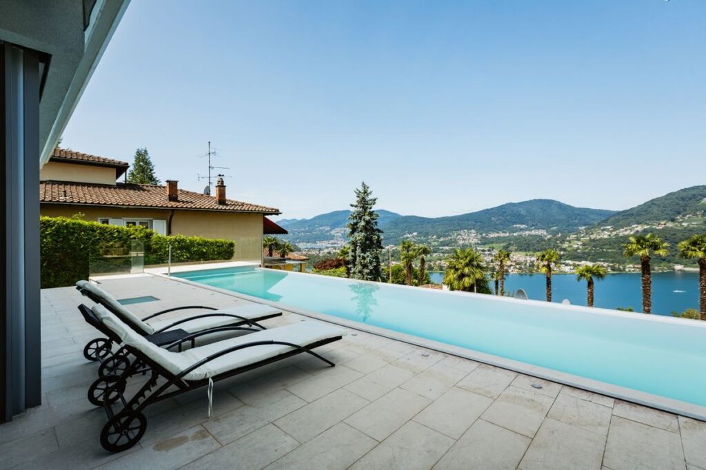 buying holiday home Italy