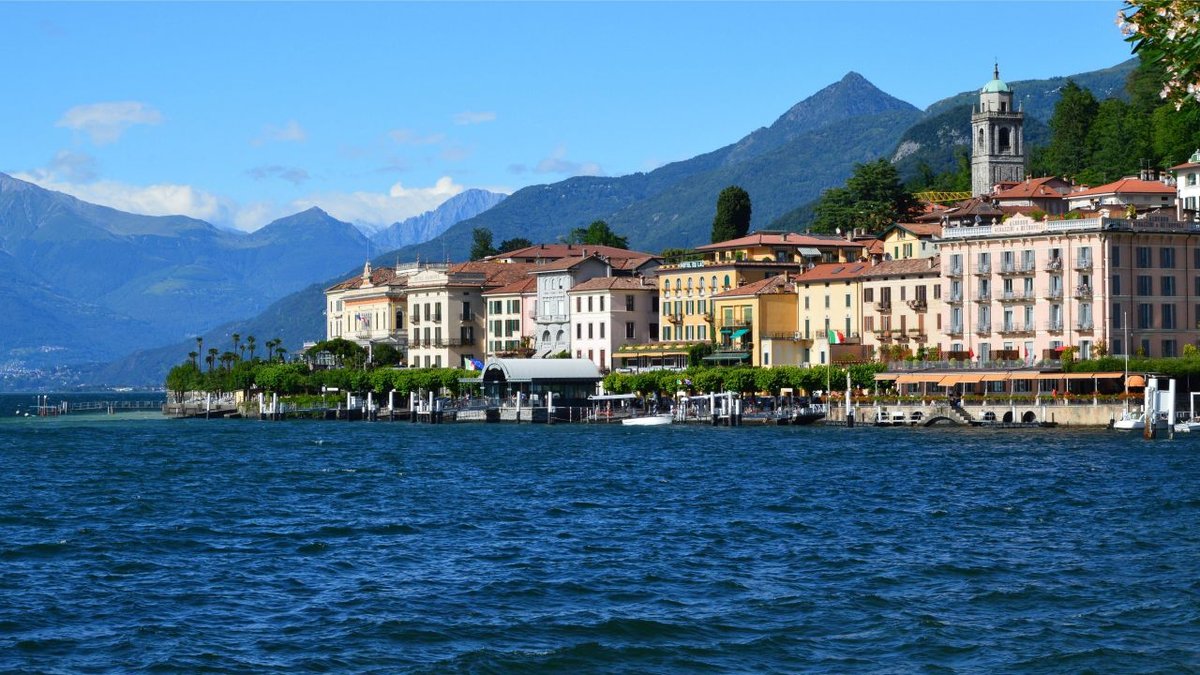 buying property Lake Como
