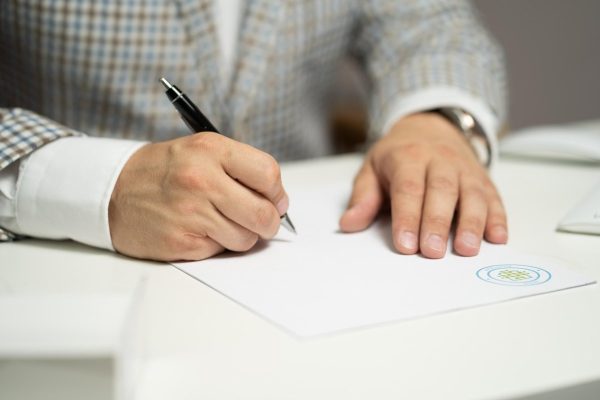 breach of preliminary contract Italy